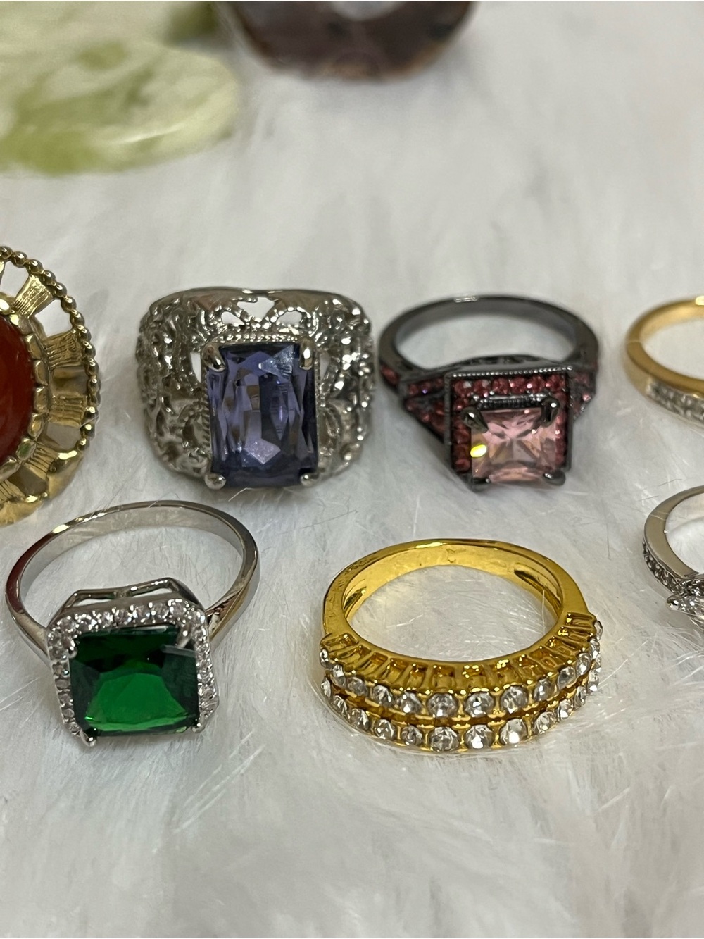 17 Sparkling Rings Lot - Picture 5 of 14